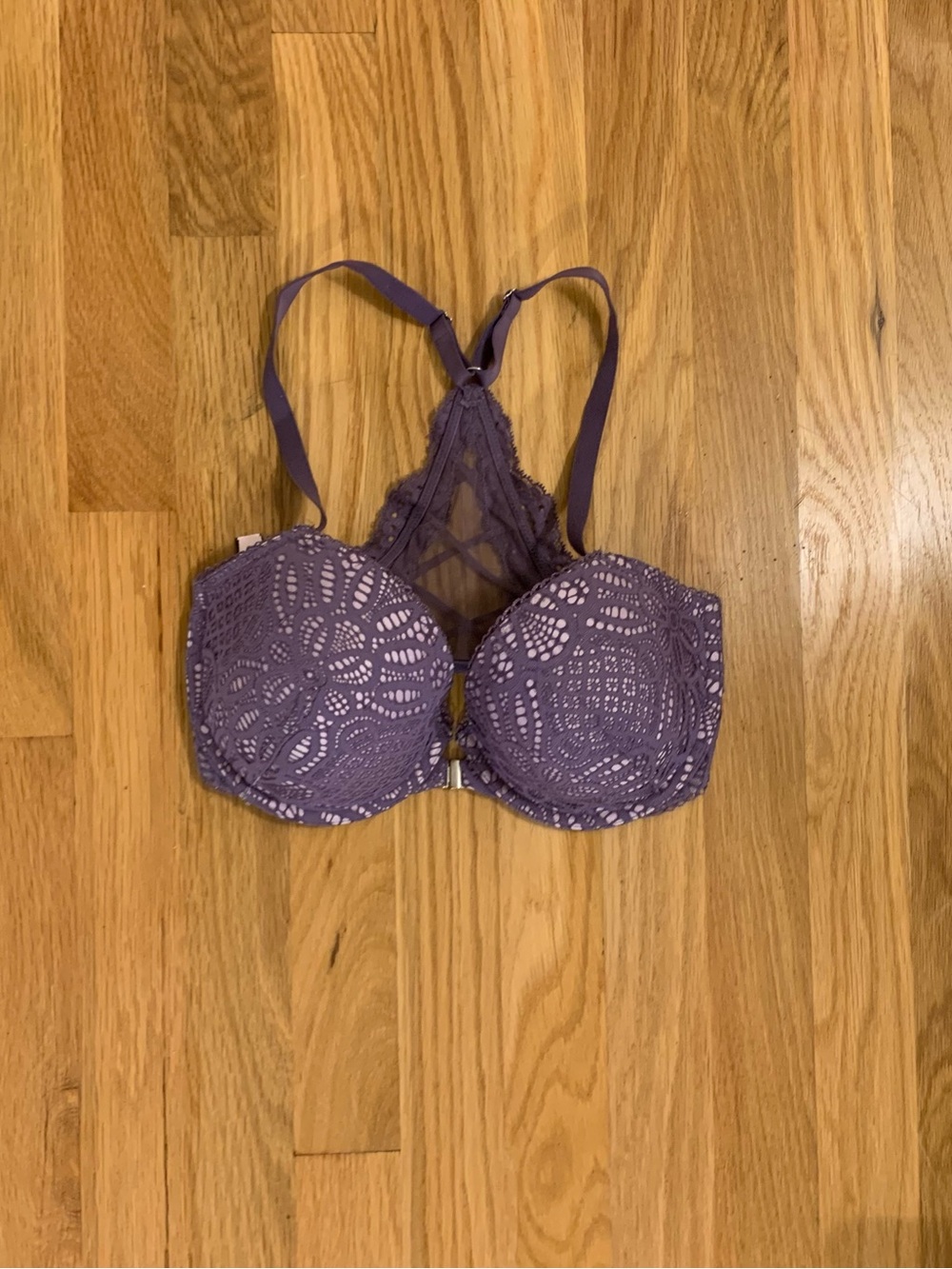 Victoria’s Secret Dream Angels Lined Demi Bra 32DDD Purple Lace Racerback